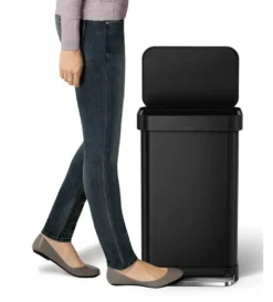 Simplehuman Afvalemmers - Afvalbak 45 L, Met Zakvak, Mat Zwart CW2092 12 Simplehuman Afvalemmers - Afvalbak 45 L, Met Zakvak, Mat Zwart CW2092 -SANITINO WINKEL 0ed6f3dd5247526f7748f6cd
