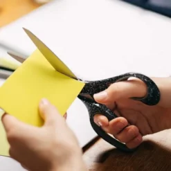 FISKARS - Universele Schaar, Rechtshandig, Lengte 20 Cm, Zwart 1067867 -SANITINO WINKEL 149d5e3990c1f05c88e8703a