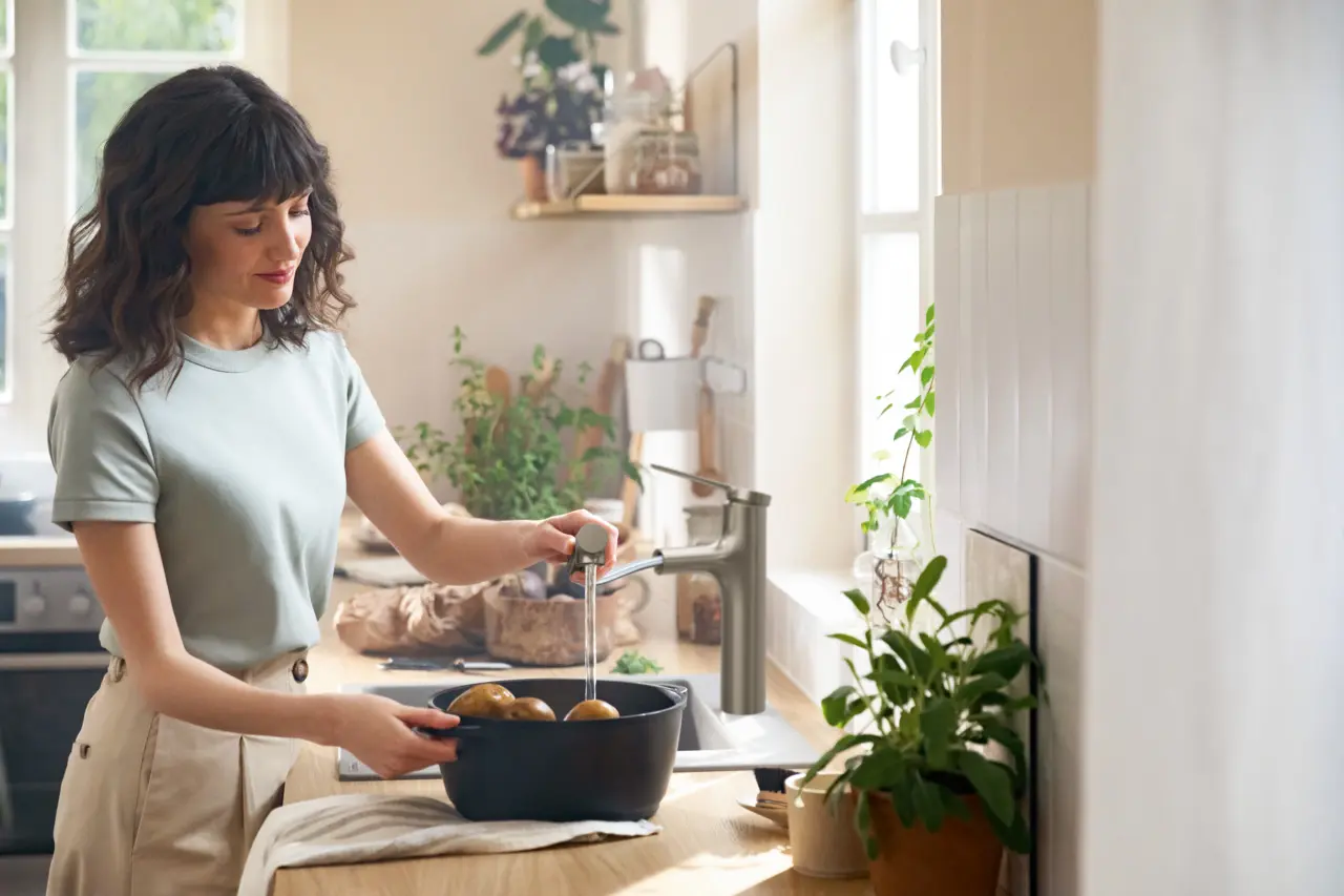 Hansgrohe Zesis M33 - Keukenkraan Met Uittrekbare Handdouche, RVS Uiterlijk 74822800 8 Hansgrohe Zesis M33 - Keukenkraan Met Uittrekbare Handdouche, RVS Uiterlijk 74822800 - Afbeelding 6