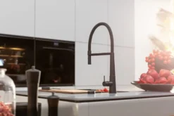 Franke Icon - Keukenkraan FG 0598.901, Met Flexibele Uitloop En Vuistdouche, Mat Zwart 115.0690.598 11 Franke Icon - Keukenkraan FG 0598.901, Met Flexibele Uitloop En Vuistdouche, Mat Zwart 115.0690.598 -SANITINO WINKEL 36a197d4175b757ad657ad52