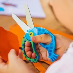 FISKARS - Kinderschaar, Voor Rechts-/linkshandigen, Lengte 14 Cm, Vis 1003746 -SANITINO WINKEL 3e8f97b1b39a9ab3f94f9d3b