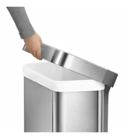 Simplehuman Afvalemmers - Afvalbak 55 L, Met Zakvak, Roestvrij Staal CW2023 17 Simplehuman Afvalemmers - Afvalbak 55 L, Met Zakvak, Roestvrij Staal CW2023 -SANITINO WINKEL 6ac2168151438dd93b619175