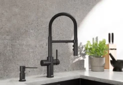 Blanco Catris S - Keukenkraan Met Filterfunctie En Flexibele Uitloop, Mat Zwart 526707 -SANITINO WINKEL 71d1fba56a54d7983efb9fd9