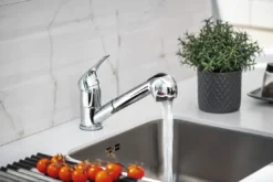 Bruckner Hoffer - Keukenkraan Met Uittrekbare Vuistdouche, Chroom 424.070.1 -SANITINO WINKEL 774b08a12ca7a33ea8bf9c26