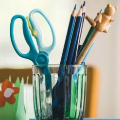 FISKARS - Kinderschaar, Voor Rechts-/linkshandigen, Lengte 17 Cm, Blauw 1064068 20 FISKARS - Kinderschaar, Voor Rechts-/linkshandigen, Lengte 17 Cm, Blauw 1064068 -SANITINO WINKEL bf7a41893a1b79c2fe053856