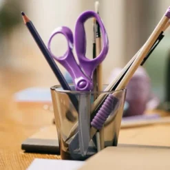 FISKARS - Kinderschaar, Rechtshandig, Lengte 18 Cm, Paars 1067857 -SANITINO WINKEL e778f7df066a02bcac675cc1