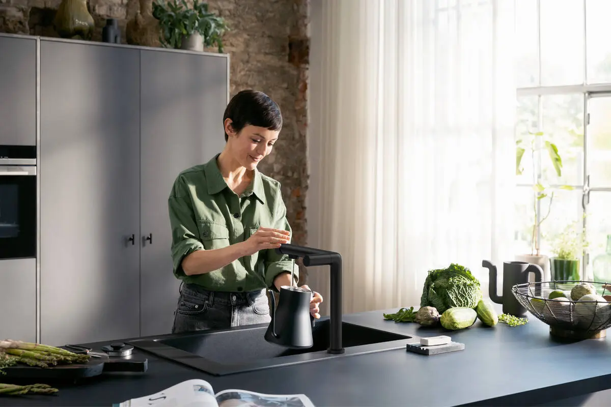 Hansgrohe Aqittura M91 - Keukenkraan, SodaSystem, SBox, Mat Zwart 76810670 8 Hansgrohe Aqittura M91 - Keukenkraan, SodaSystem, SBox, Mat Zwart 76810670 - Afbeelding 6