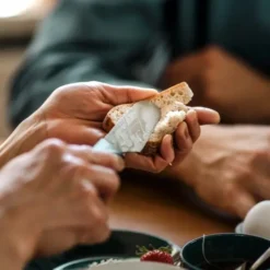 FISKARS Keukenapparatuur - Keukenmes, Smeren, 8 Cm 1057546 7 FISKARS Keukenapparatuur - Keukenmes, Smeren, 8 Cm 1057546 -SANITINO WINKEL f7c0226d66014d3271df9069