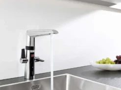 Hansa Fit - Elektronisch Keukenkraan Hybrid, Zwart/chroom 65232213 7 Hansa Fit - Elektronisch Keukenkraan Hybrid, Zwart/chroom 65232213 -SANITINO WINKEL f85110904c8454e701d8442c